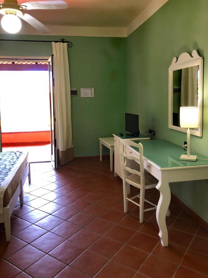 Igv Club Baia Samuele Hotell Sampieri Exteriör bild